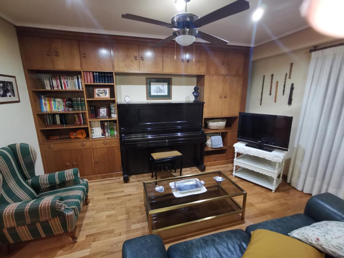 Comoda Vivienda En Χουέσκα Εξωτερικό φωτογραφία